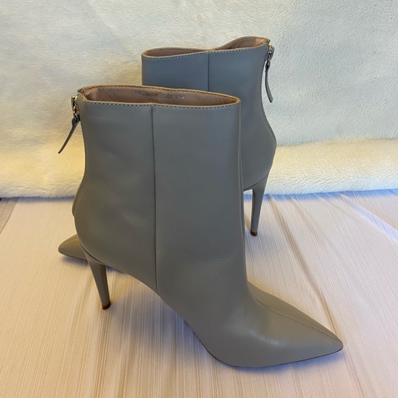 Steve Madden HALENA  Leather Pointed Toe Ankle Boots Size 11 - Picture 6 of 8